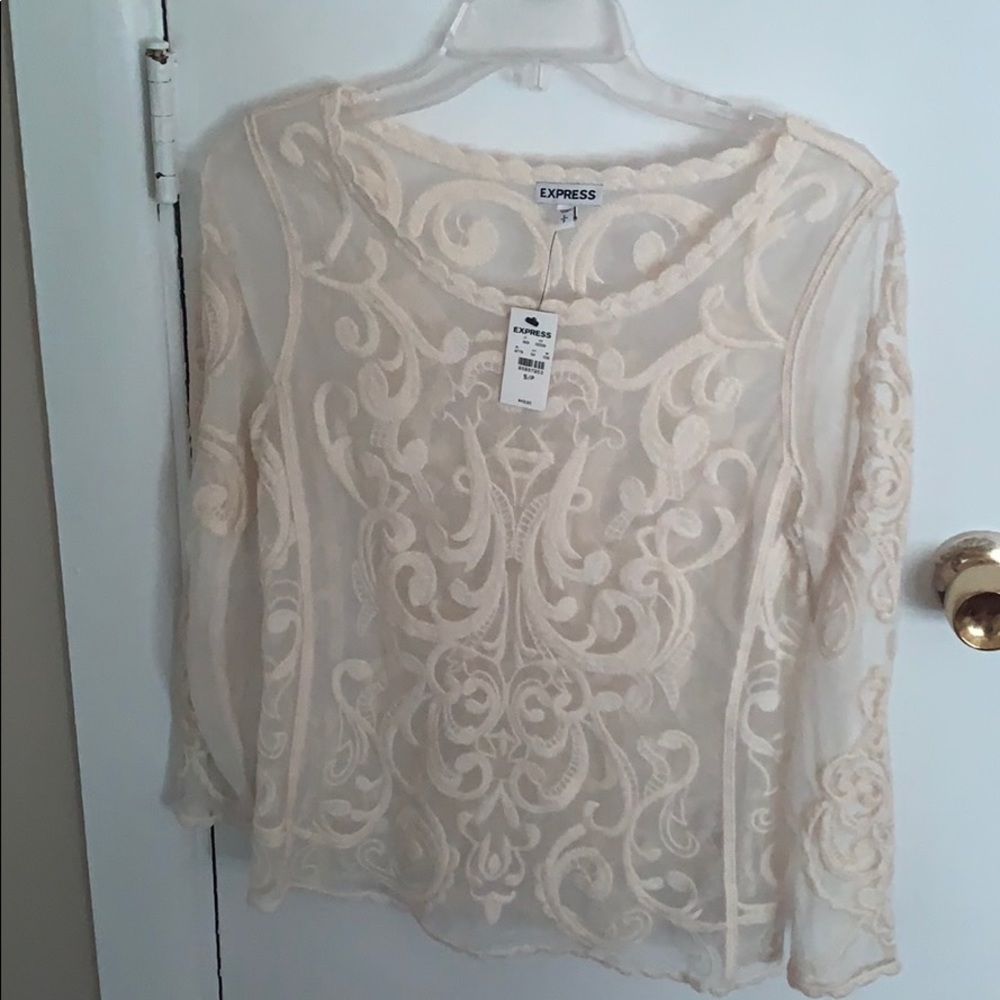 Lace cream shirt
